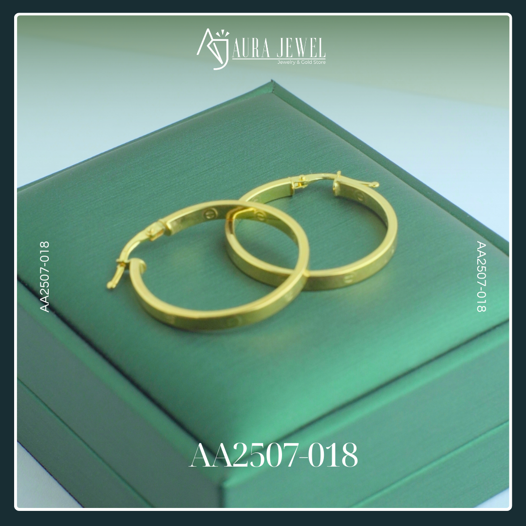 18k Gold Earrings - Image 2