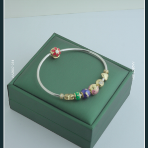 14k White Gold Bangle