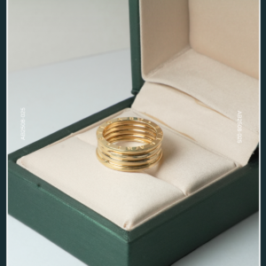 18K GOLD RING