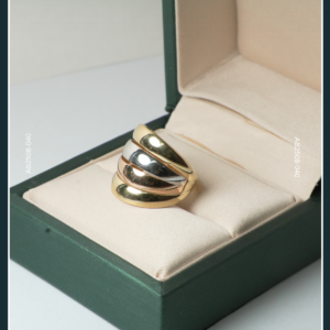 18K GOLD RING
