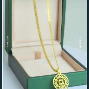 22k Gold Chain with pendant