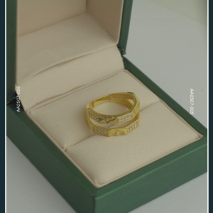 18K GOLD RING
