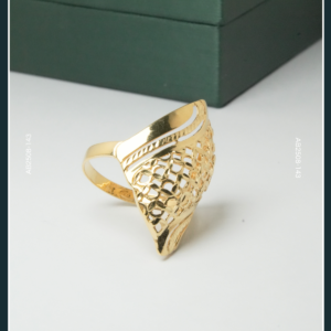 18K GOLD RING