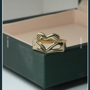 18K GOLD HEART RING