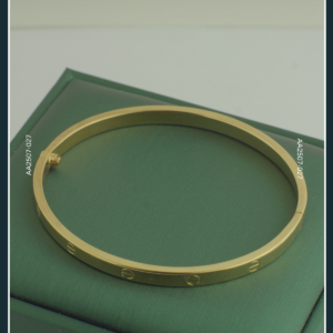 18K GOLD BANGLE