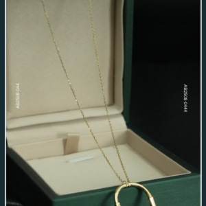 18K GOLD NECKLACE