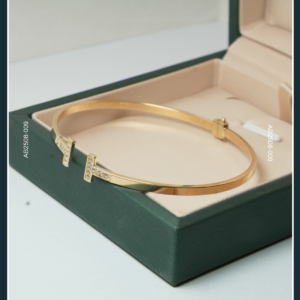 18K GOLD BANGLE