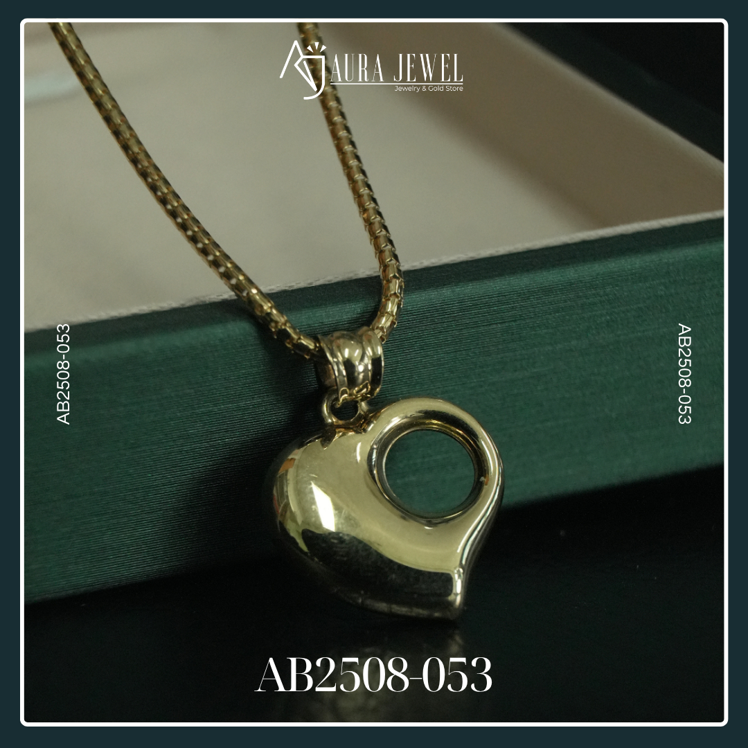 18K GOLD CHAIN WITH PENDANT - Image 3