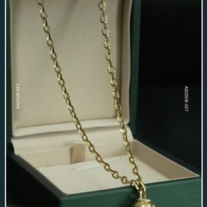 18K GOLD CHAIN WITH PENDANT