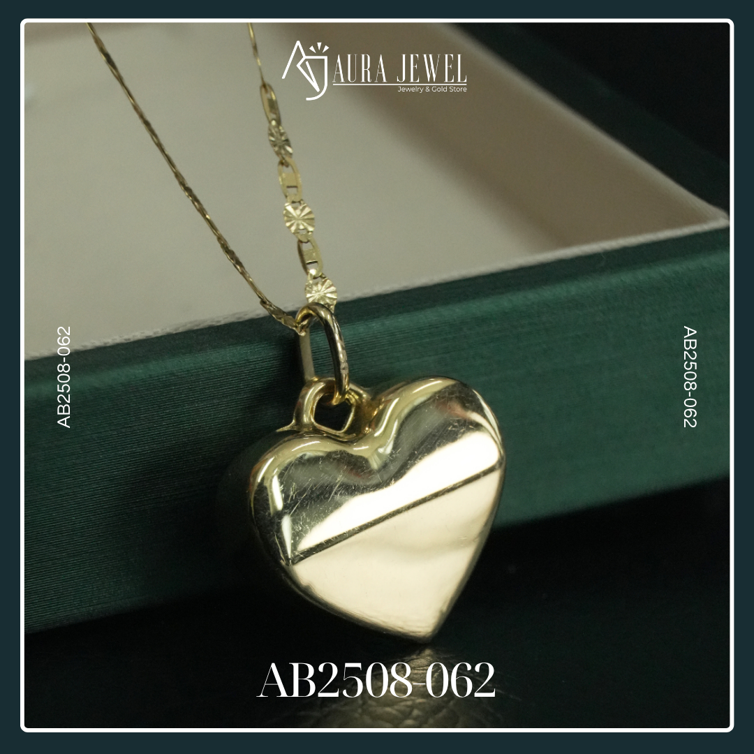 18K GOLD CHAIN WITH PENDANT - Image 2