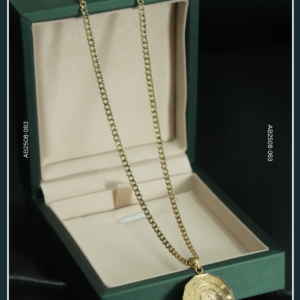 18K GOLD CHAIN WITH PENDANT