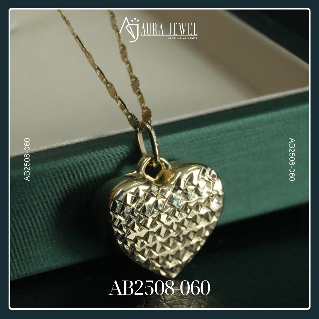 18K GOLD CHAIN WITH PENDANT - Image 2
