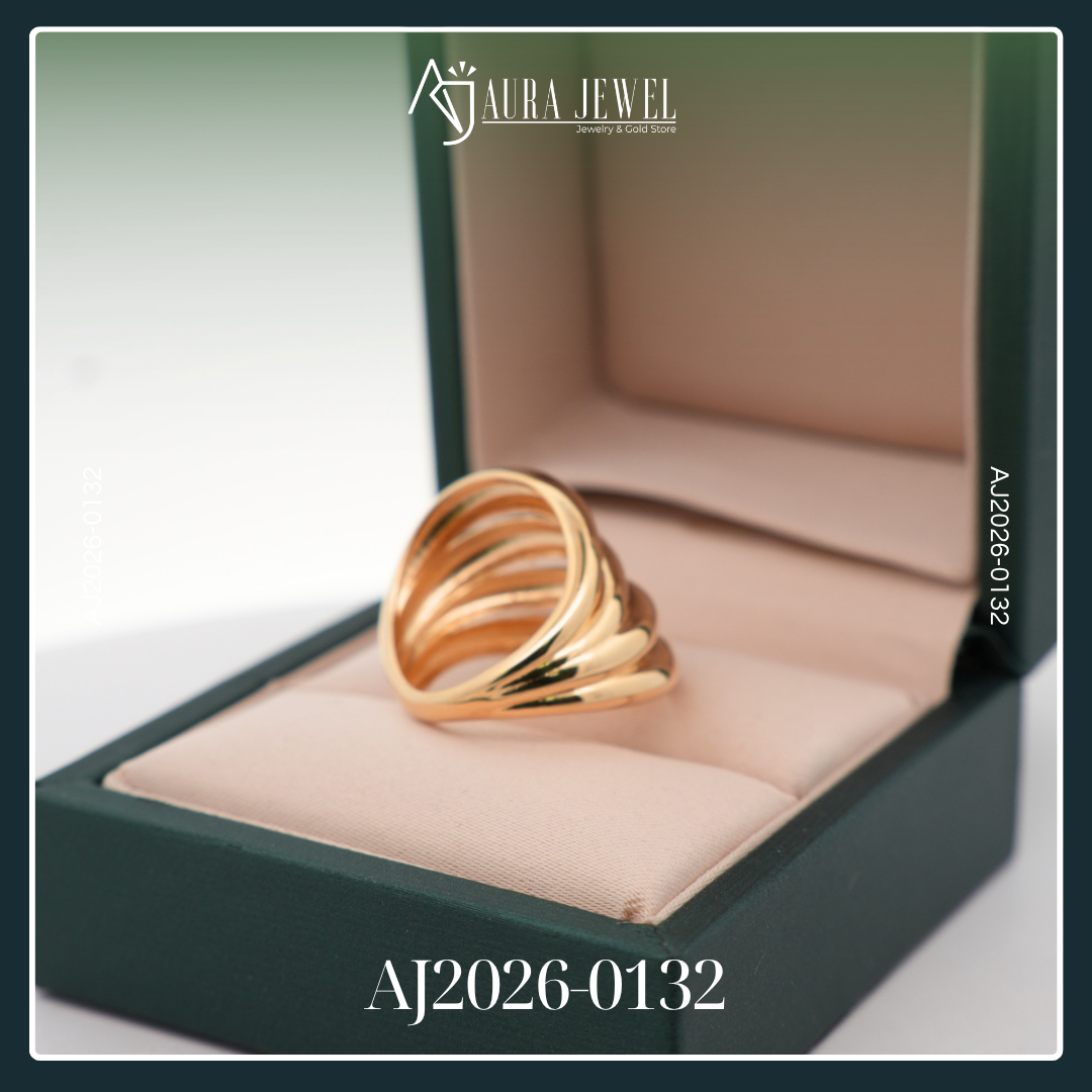 18K GOLD RING - Image 2