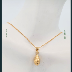 18K GOLD CHAIN WITH PENDANT