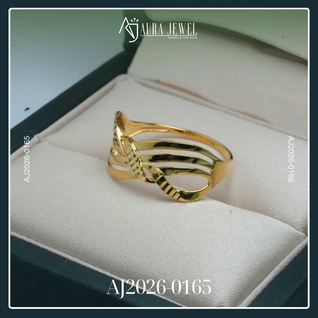 18K GOLD RING - Image 4