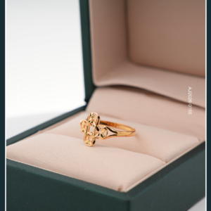 18K GOLD RING