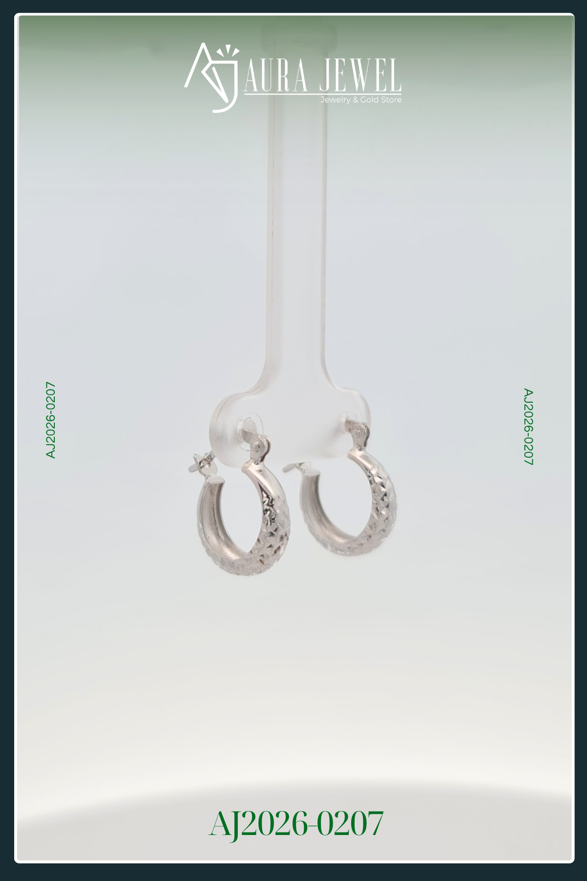 18K WHITE GOLD EARRINGS