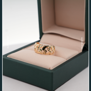 18K GOLD RING