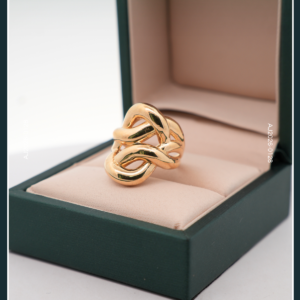18K GOLD RING