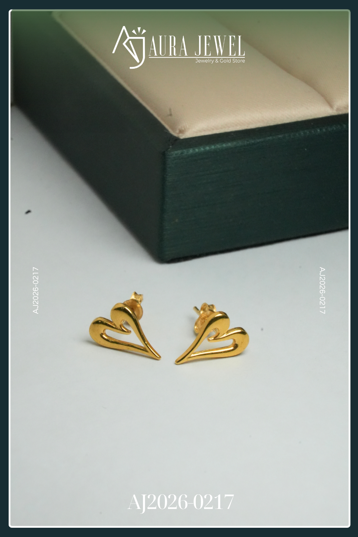 18K HEART GOLD EARRINGS - Image 3