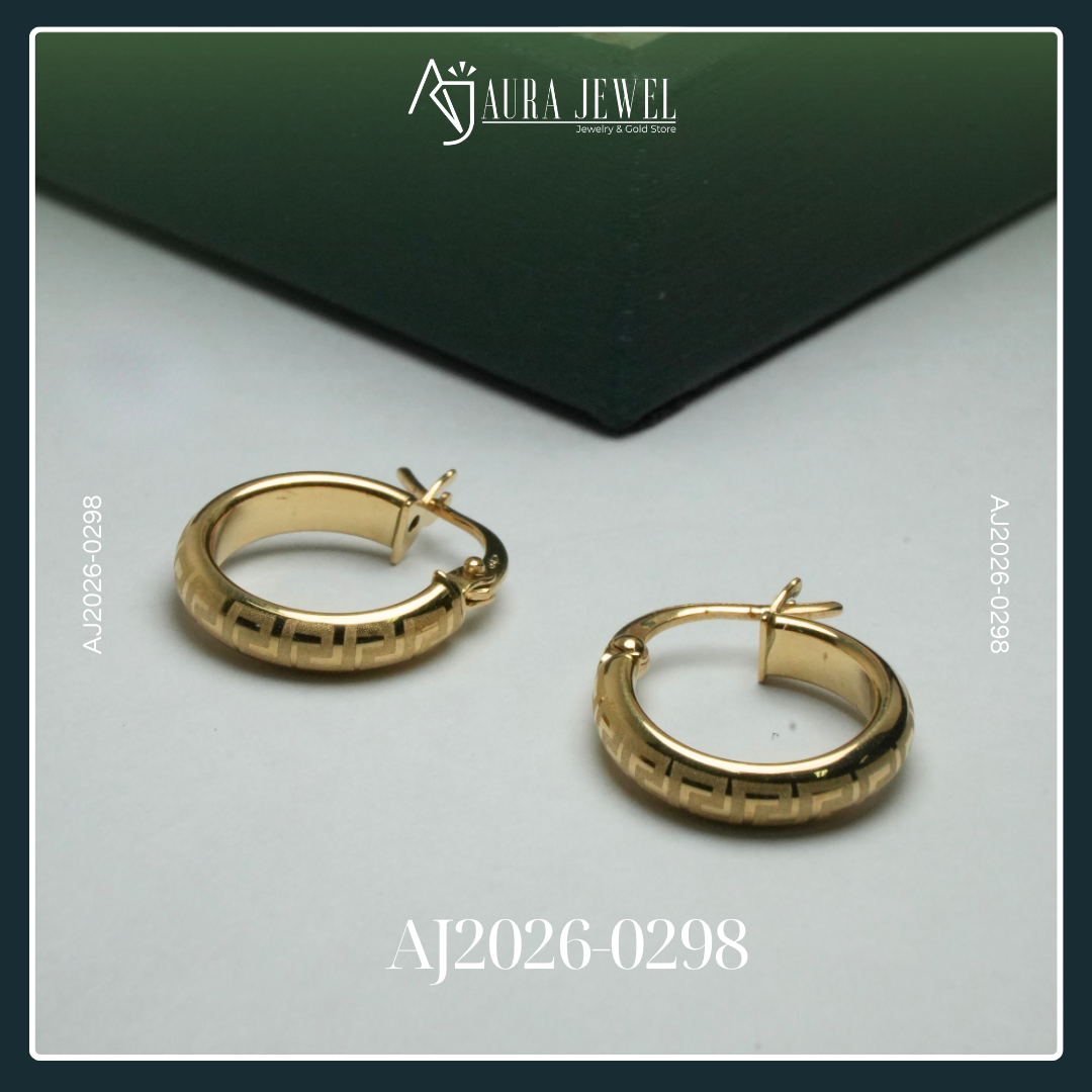 18K HOOP GOLD EARRINGS - Image 4