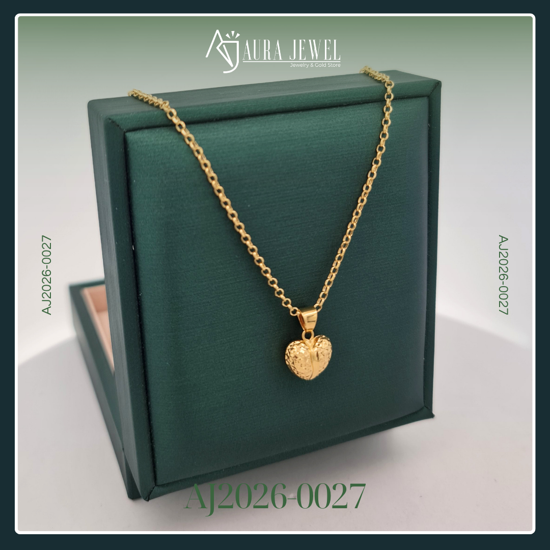 18 Karat Pawnable Gold Heart Chain with Pendant - Image 4