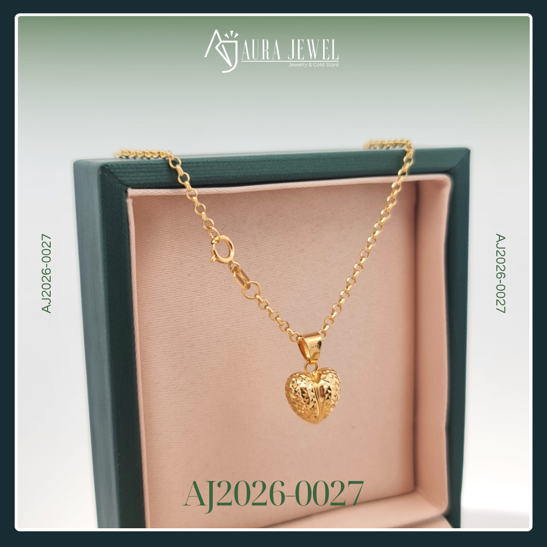 18 Karat Pawnable Gold Heart Chain with Pendant - Image 3