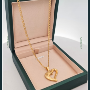 18 Karat Pawnable Heart Gold Chain with Pendant